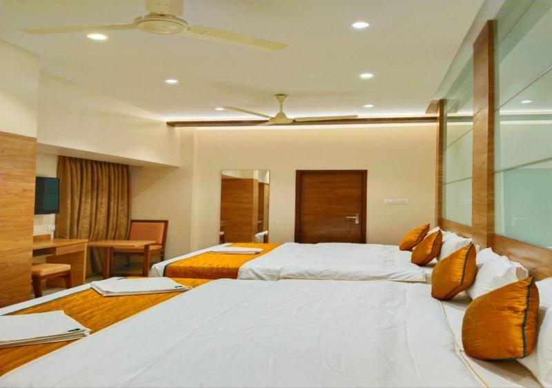 The Paradise Hotel - Luxury Stay 칸치푸람 외부 사진