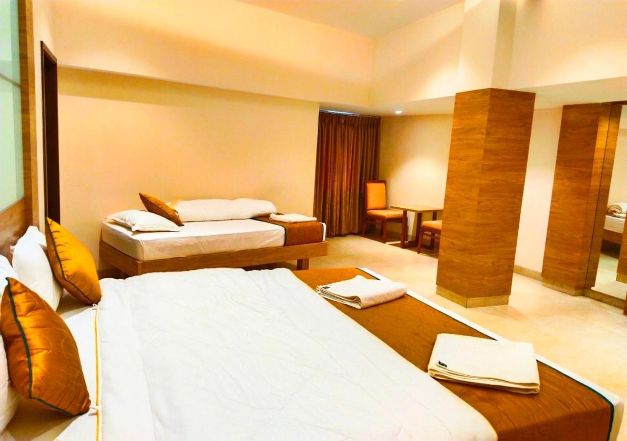 The Paradise Hotel - Luxury Stay 칸치푸람 외부 사진