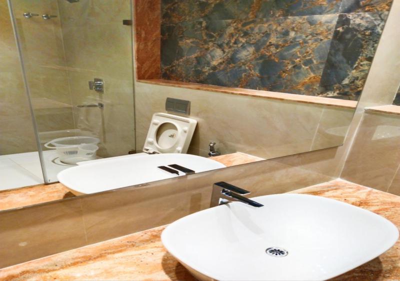 The Paradise Hotel - Luxury Stay 칸치푸람 외부 사진