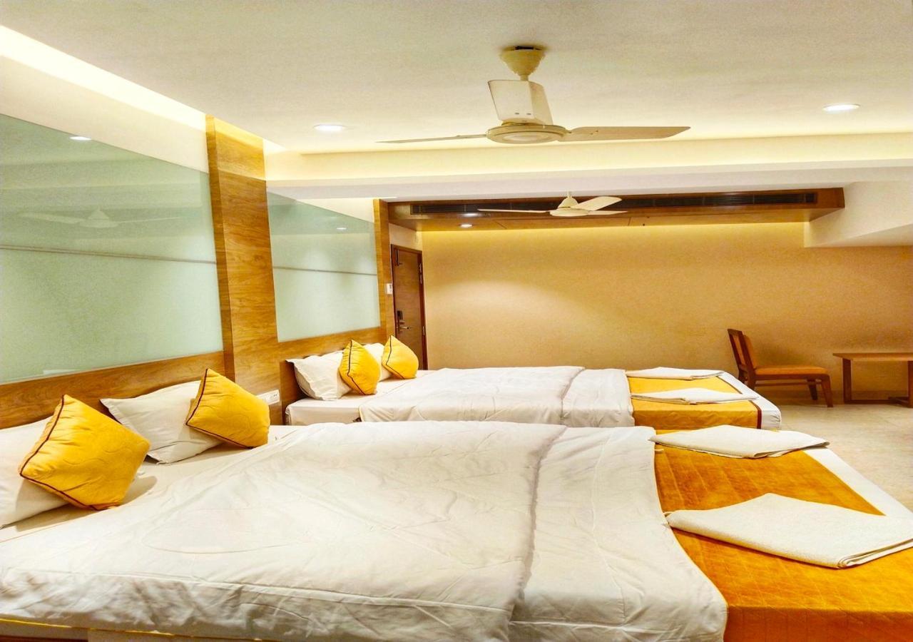The Paradise Hotel - Luxury Stay 칸치푸람 외부 사진