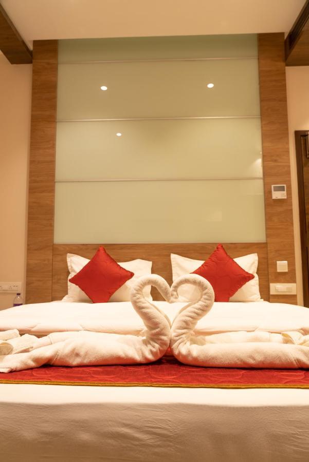 The Paradise Hotel - Luxury Stay 칸치푸람 외부 사진