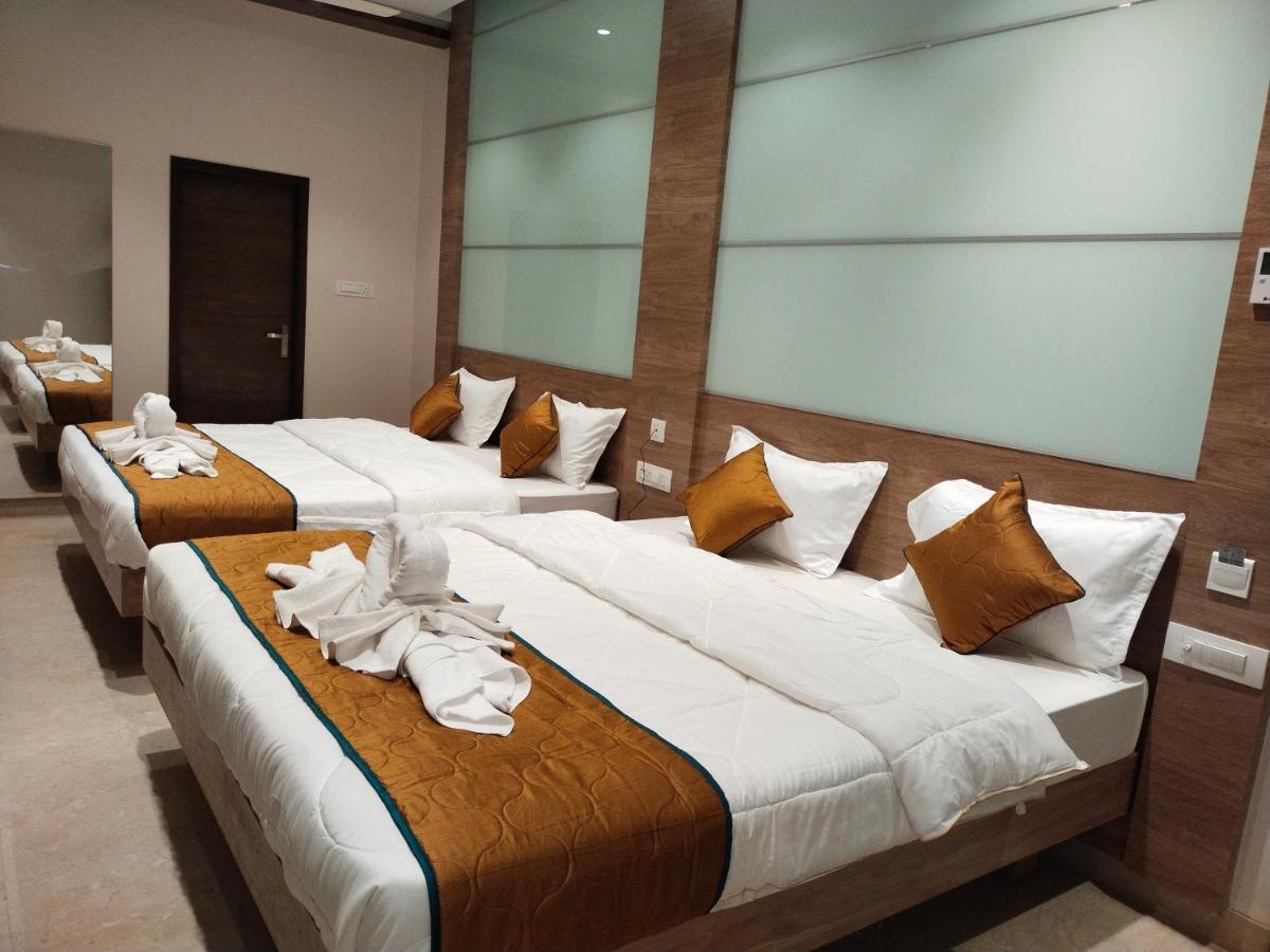 The Paradise Hotel - Luxury Stay 칸치푸람 외부 사진
